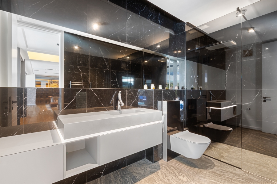 5 Bedroom Property for Sale in Camps Bay Western Cape